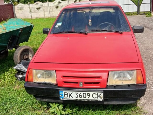 Червоний ВАЗ 2109, об'ємом двигуна 1.3 л та пробігом 30 тис. км за 997 $, фото 1 на Automoto.ua