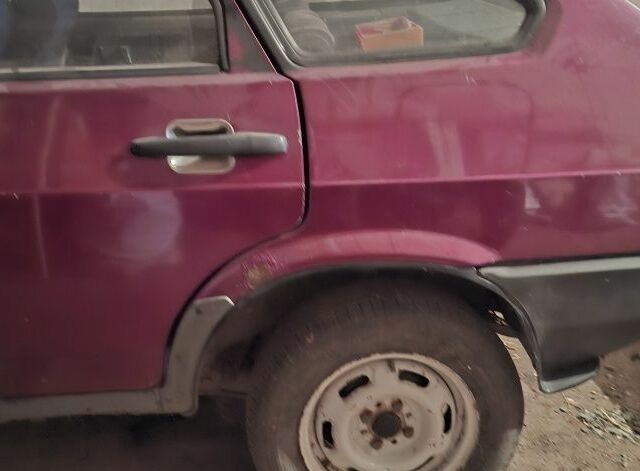 Красный ВАЗ 2109, объемом двигателя 0 л и пробегом 200 тыс. км за 476 $, фото 1 на Automoto.ua