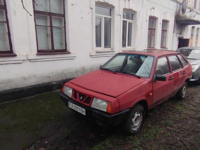 Красный ВАЗ 2109, объемом двигателя 1.5 л и пробегом 10 тыс. км за 900 $, фото 1 на Automoto.ua