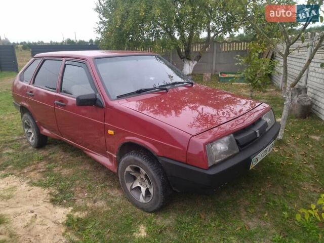Красный ВАЗ 2109, объемом двигателя 1.5 л и пробегом 150 тыс. км за 980 $, фото 1 на Automoto.ua