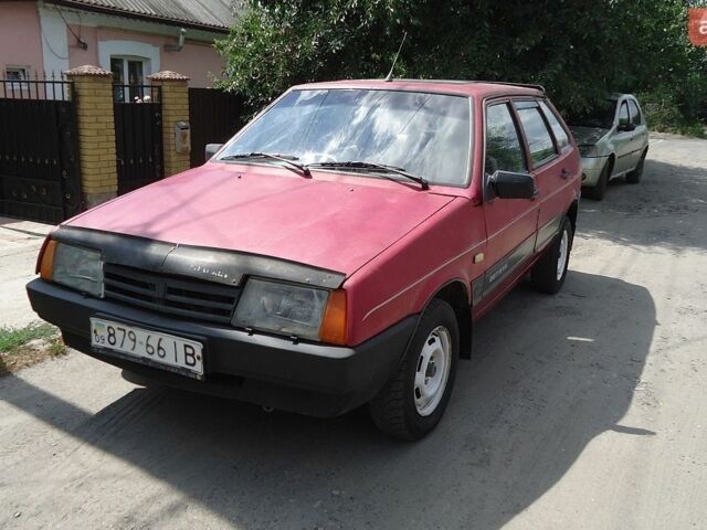 Красный ВАЗ 2109, объемом двигателя 0 л и пробегом 250 тыс. км за 650 $, фото 1 на Automoto.ua