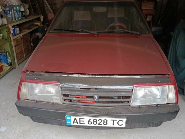 Червоний ВАЗ 2109, об'ємом двигуна 1.3 л та пробігом 290 тис. км за 1000 $, фото 1 на Automoto.ua
