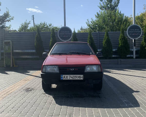 Красный ВАЗ 2109, объемом двигателя 1.5 л и пробегом 100 тыс. км за 1600 $, фото 1 на Automoto.ua