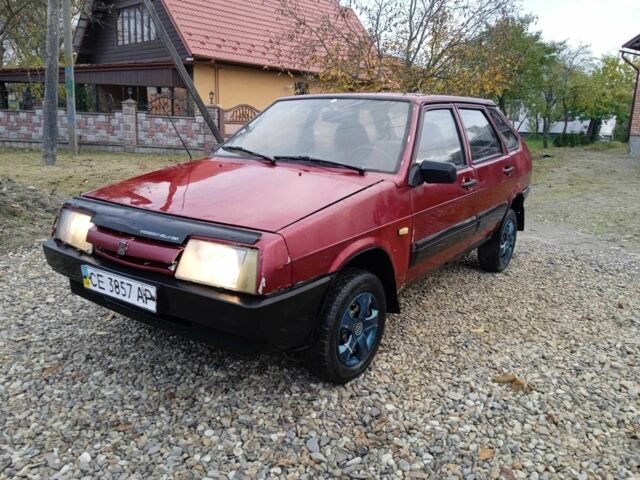 Красный ВАЗ 2109, объемом двигателя 1.3 л и пробегом 240 тыс. км за 450 $, фото 1 на Automoto.ua