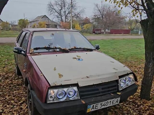 Красный ВАЗ 2109, объемом двигателя 1 л и пробегом 90 тыс. км за 596 $, фото 1 на Automoto.ua