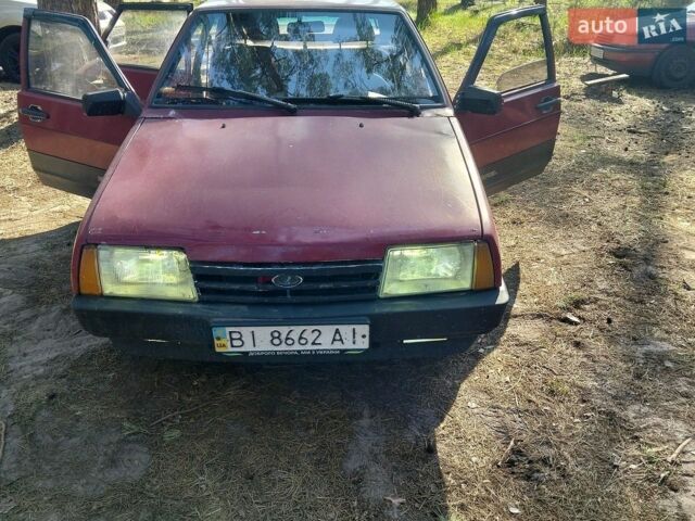 Красный ВАЗ 2109, объемом двигателя 1.3 л и пробегом 120 тыс. км за 700 $, фото 1 на Automoto.ua
