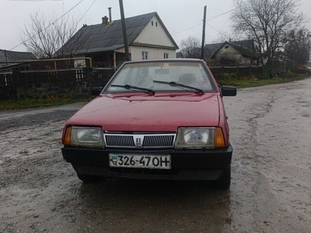 Красный ВАЗ 2109, объемом двигателя 0 л и пробегом 200 тыс. км за 400 $, фото 1 на Automoto.ua