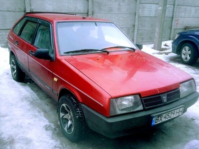 Красный ВАЗ 2109, объемом двигателя 1.3 л и пробегом 0 тыс. км за 900 $, фото 1 на Automoto.ua
