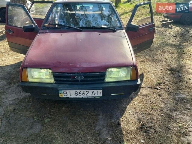 Красный ВАЗ 2109, объемом двигателя 1.3 л и пробегом 120 тыс. км за 700 $, фото 1 на Automoto.ua