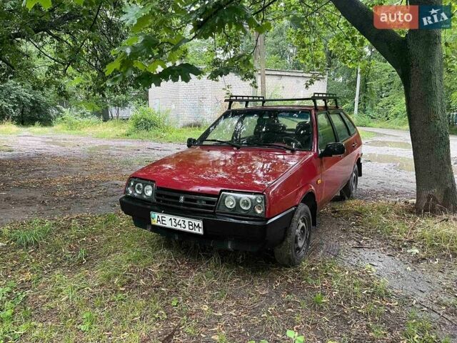 Красный ВАЗ 2109, объемом двигателя 1.3 л и пробегом 100 тыс. км за 1050 $, фото 1 на Automoto.ua