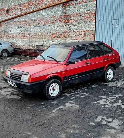 Красный ВАЗ 2109, объемом двигателя 1.3 л и пробегом 270 тыс. км за 476 $, фото 1 на Automoto.ua