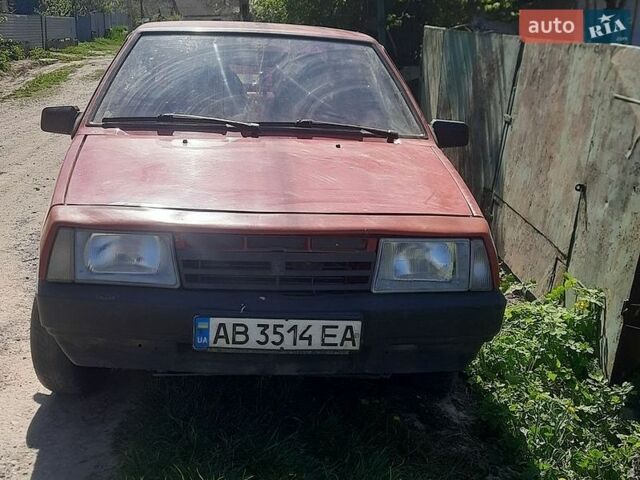 Красный ВАЗ 2109, объемом двигателя 1.1 л и пробегом 84 тыс. км за 400 $, фото 1 на Automoto.ua