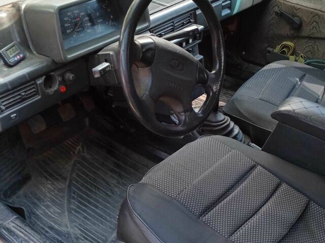 Красный ВАЗ 2109, объемом двигателя 1.3 л и пробегом 100 тыс. км за 750 $, фото 1 на Automoto.ua