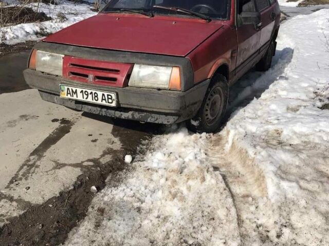 Красный ВАЗ 2109, объемом двигателя 1.3 л и пробегом 1 тыс. км за 302 $, фото 1 на Automoto.ua