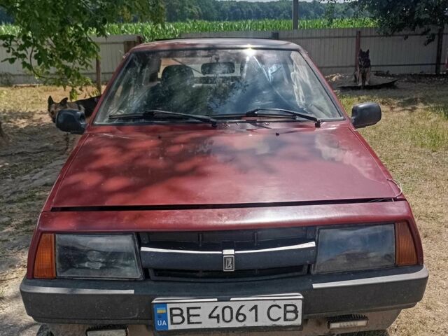 Красный ВАЗ 2109, объемом двигателя 1.3 л и пробегом 1 тыс. км за 719 $, фото 1 на Automoto.ua