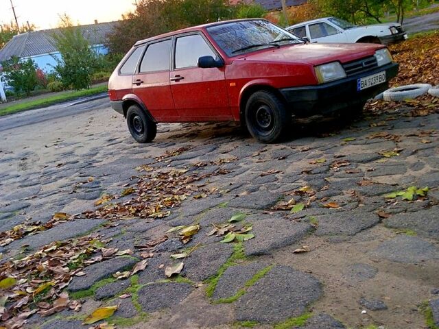 Красный ВАЗ 2109, объемом двигателя 1.5 л и пробегом 0 тыс. км за 750 $, фото 1 на Automoto.ua