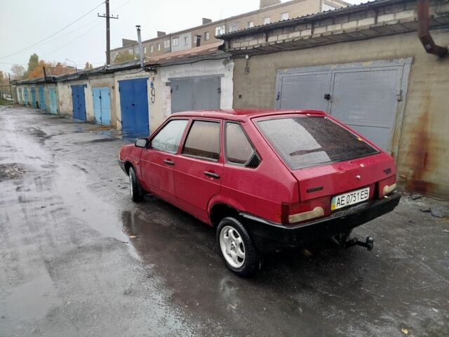 Красный ВАЗ 2109, объемом двигателя 1.3 л и пробегом 2 тыс. км за 902 $, фото 1 на Automoto.ua