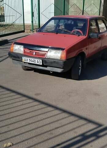Красный ВАЗ 2109, объемом двигателя 1.5 л и пробегом 300 тыс. км за 1100 $, фото 1 на Automoto.ua