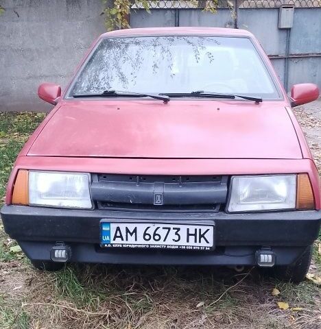Красный ВАЗ 2109, объемом двигателя 1.3 л и пробегом 170 тыс. км за 596 $, фото 1 на Automoto.ua