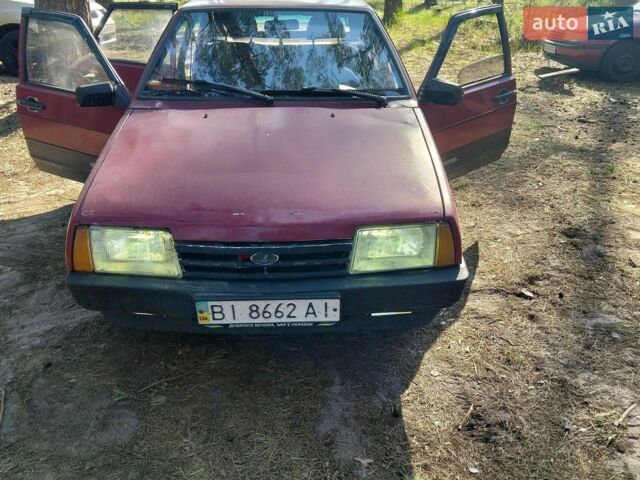 Красный ВАЗ 2109, объемом двигателя 1.3 л и пробегом 120 тыс. км за 700 $, фото 1 на Automoto.ua