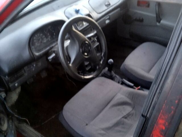 Красный ВАЗ 2109, объемом двигателя 1.3 л и пробегом 120 тыс. км за 650 $, фото 1 на Automoto.ua