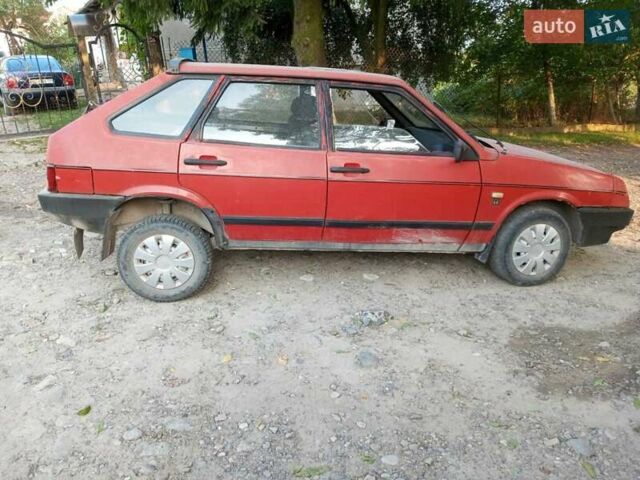 Красный ВАЗ 2109, объемом двигателя 1.5 л и пробегом 200 тыс. км за 399 $, фото 1 на Automoto.ua
