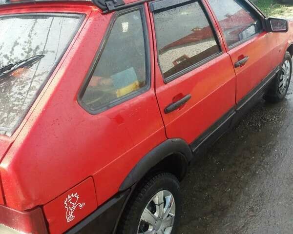 Красный ВАЗ 2109, объемом двигателя 1.5 л и пробегом 100 тыс. км за 800 $, фото 1 на Automoto.ua