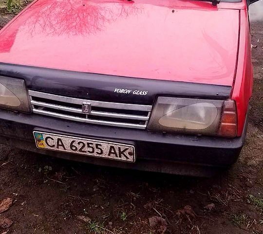 Красный ВАЗ 2109, объемом двигателя 1.5 л и пробегом 0 тыс. км за 1250 $, фото 1 на Automoto.ua