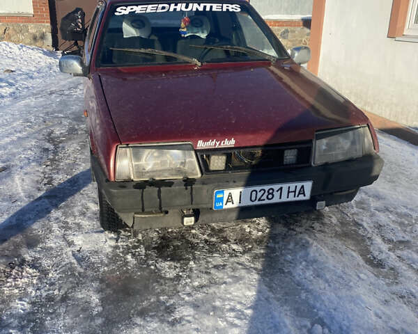 Красный ВАЗ 2109, объемом двигателя 1.3 л и пробегом 210 тыс. км за 1100 $, фото 1 на Automoto.ua