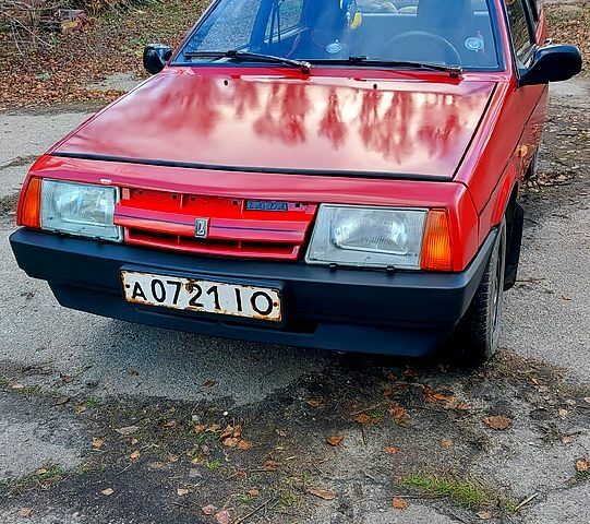 Червоний ВАЗ 2109, об'ємом двигуна 1.3 л та пробігом 345 тис. км за 1250 $, фото 1 на Automoto.ua