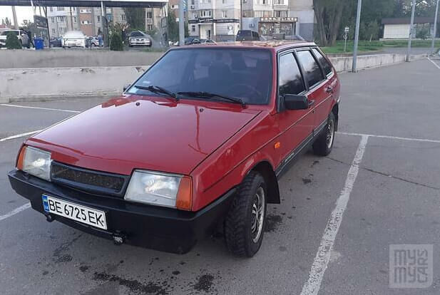 Красный ВАЗ 2109, объемом двигателя 1.3 л и пробегом 130 тыс. км за 1800 $, фото 1 на Automoto.ua