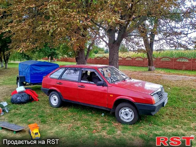 Красный ВАЗ 2109, объемом двигателя 1.5 л и пробегом 0 тыс. км за 2000 $, фото 1 на Automoto.ua
