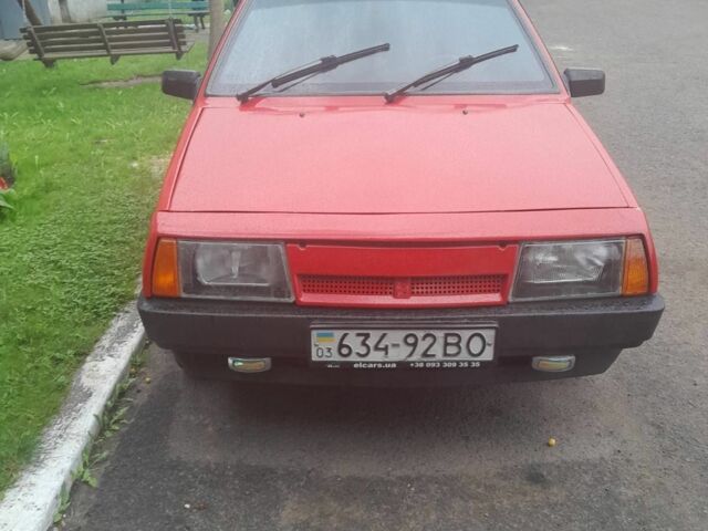 Красный ВАЗ 2109, объемом двигателя 0 л и пробегом 80 тыс. км за 1000 $, фото 1 на Automoto.ua