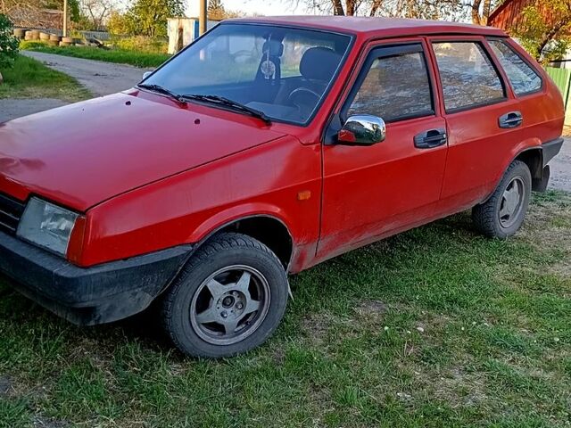 Червоний ВАЗ 2109, об'ємом двигуна 1.5 л та пробігом 215 тис. км за 850 $, фото 1 на Automoto.ua