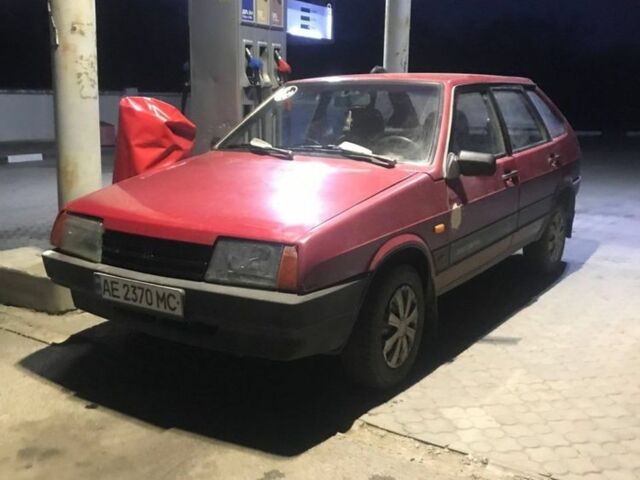 Красный ВАЗ 2109, объемом двигателя 1.5 л и пробегом 3 тыс. км за 832 $, фото 1 на Automoto.ua