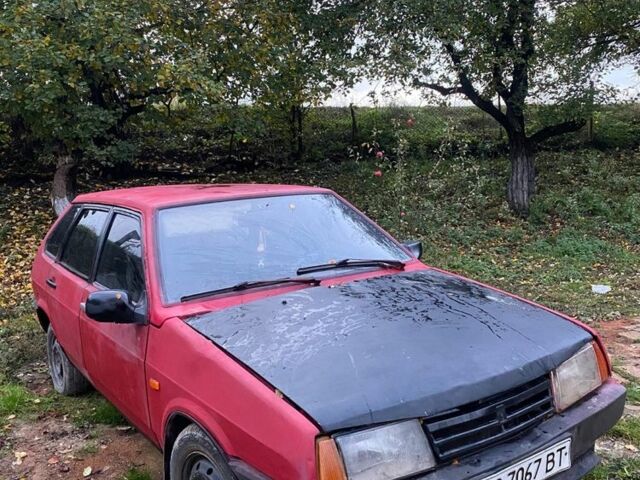 Красный ВАЗ 2109, объемом двигателя 1.3 л и пробегом 200 тыс. км за 289 $, фото 1 на Automoto.ua