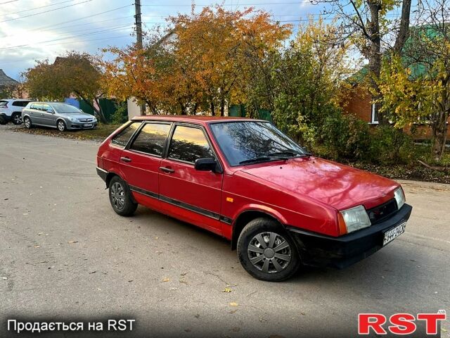 Красный ВАЗ 2109, объемом двигателя 1.3 л и пробегом 220 тыс. км за 400 $, фото 1 на Automoto.ua