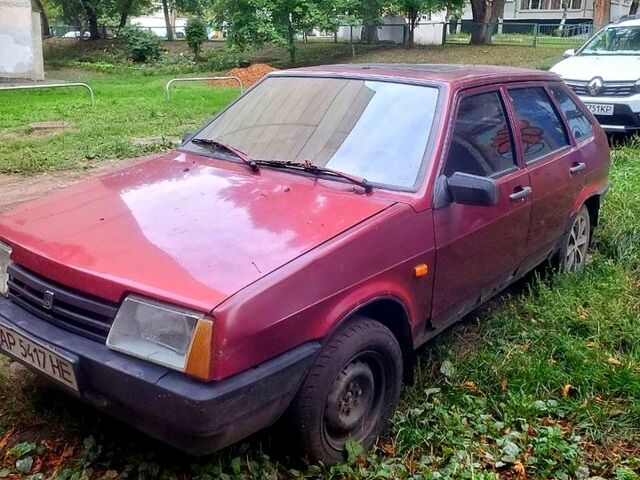 Красный ВАЗ 2109, объемом двигателя 1.6 л и пробегом 0 тыс. км за 400 $, фото 1 на Automoto.ua