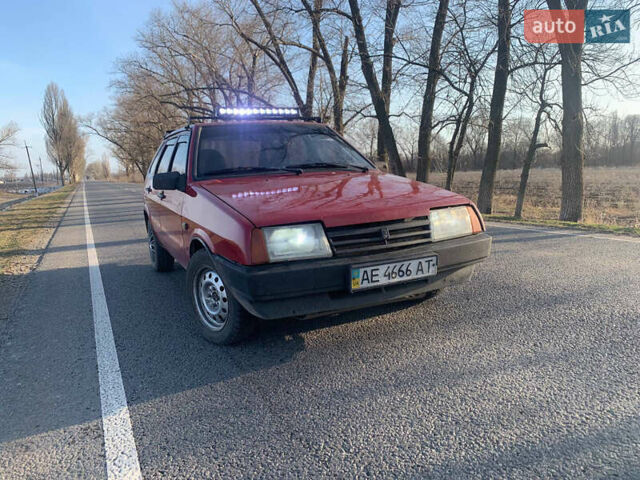 Червоний ВАЗ 2109, об'ємом двигуна 0 л та пробігом 258 тис. км за 1950 $, фото 1 на Automoto.ua