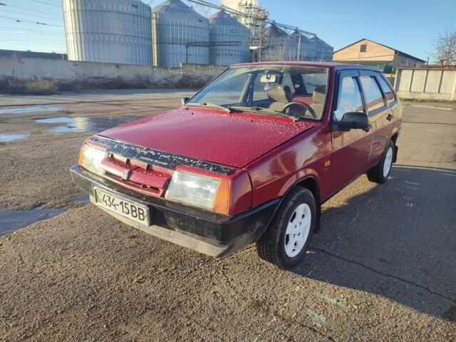 Червоний ВАЗ 2109, об'ємом двигуна 1.5 л та пробігом 185 тис. км за 850 $, фото 1 на Automoto.ua