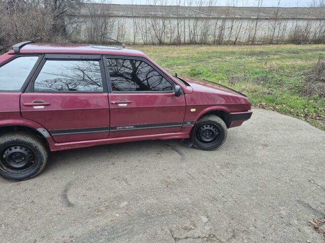 Красный ВАЗ 2109, объемом двигателя 0 л и пробегом 1000 тыс. км за 1000 $, фото 1 на Automoto.ua