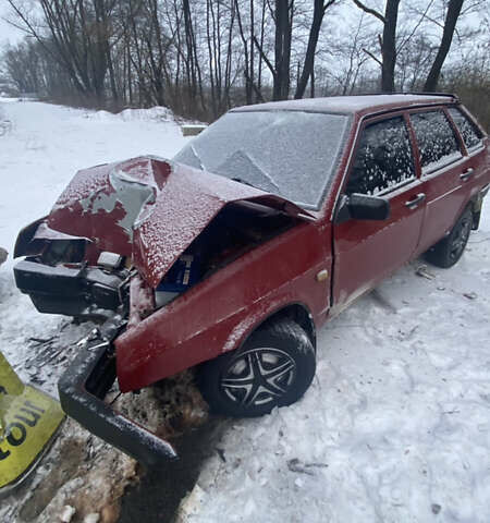 Червоний ВАЗ 2109, об'ємом двигуна 1.5 л та пробігом 220 тис. км за 550 $, фото 1 на Automoto.ua