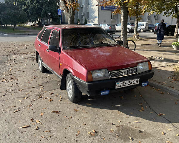 Красный ВАЗ 2109, объемом двигателя 1.5 л и пробегом 172 тыс. км за 850 $, фото 1 на Automoto.ua