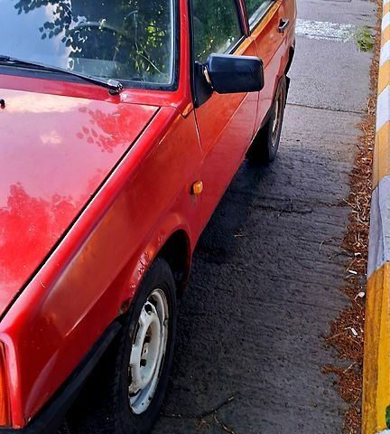 Красный ВАЗ 2109, объемом двигателя 1.5 л и пробегом 0 тыс. км за 360 $, фото 1 на Automoto.ua
