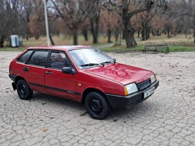 Червоний ВАЗ 2109, об'ємом двигуна 1.5 л та пробігом 300 тис. км за 950 $, фото 1 на Automoto.ua