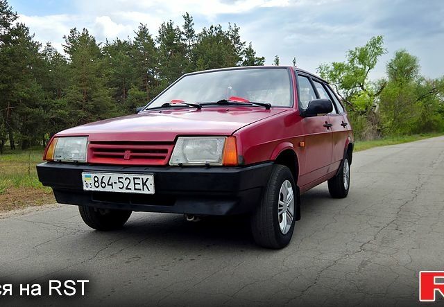Красный ВАЗ 2109, объемом двигателя 1.3 л и пробегом 65 тыс. км за 1450 $, фото 1 на Automoto.ua