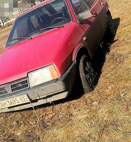 Красный ВАЗ 2109, объемом двигателя 1.5 л и пробегом 0 тыс. км за 680 $, фото 1 на Automoto.ua