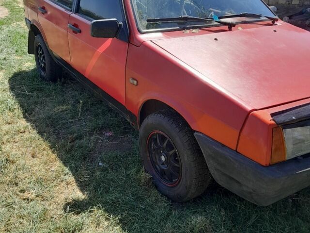Красный ВАЗ 2109, объемом двигателя 0 л и пробегом 1000 тыс. км за 900 $, фото 1 на Automoto.ua