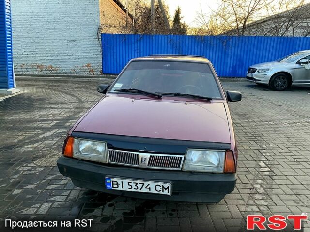 Красный ВАЗ 2109, объемом двигателя 1.3 л и пробегом 100 тыс. км за 750 $, фото 1 на Automoto.ua