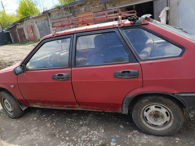 Червоний ВАЗ 2109, об'ємом двигуна 1 л та пробігом 170 тис. км за 795 $, фото 1 на Automoto.ua